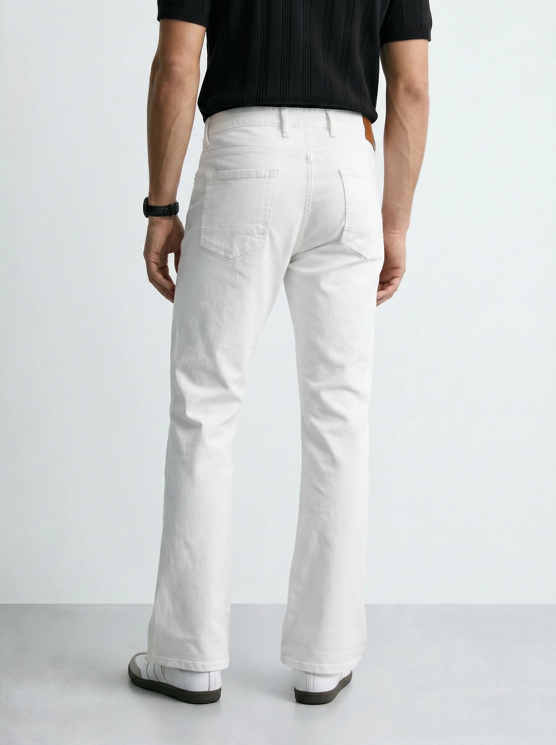 Men's White Bootcut Fit Casual Jeans - Image 5