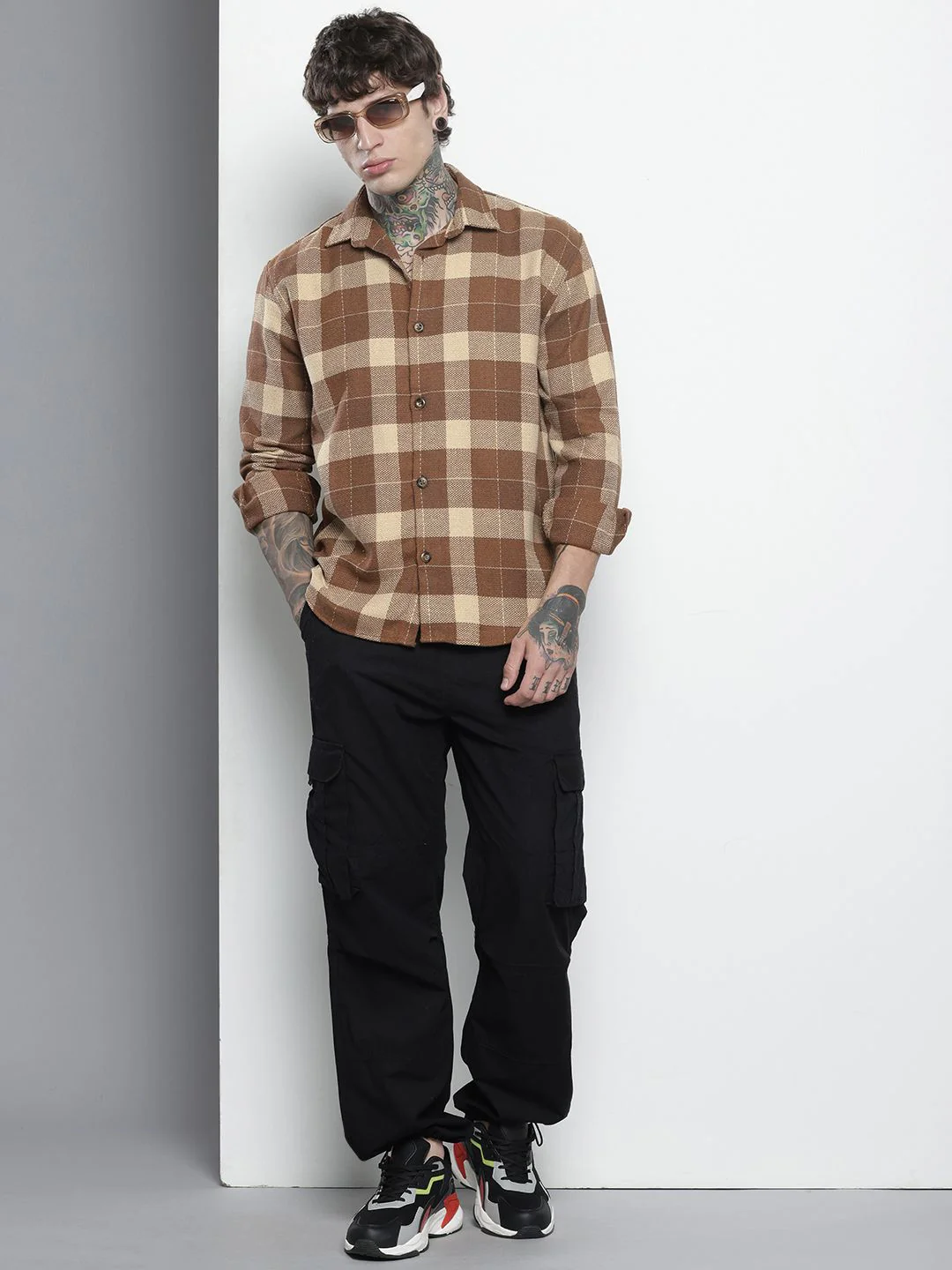 Men's Mocha Bisque Relaxed Fit Checkered Textured Shirt - Image 4