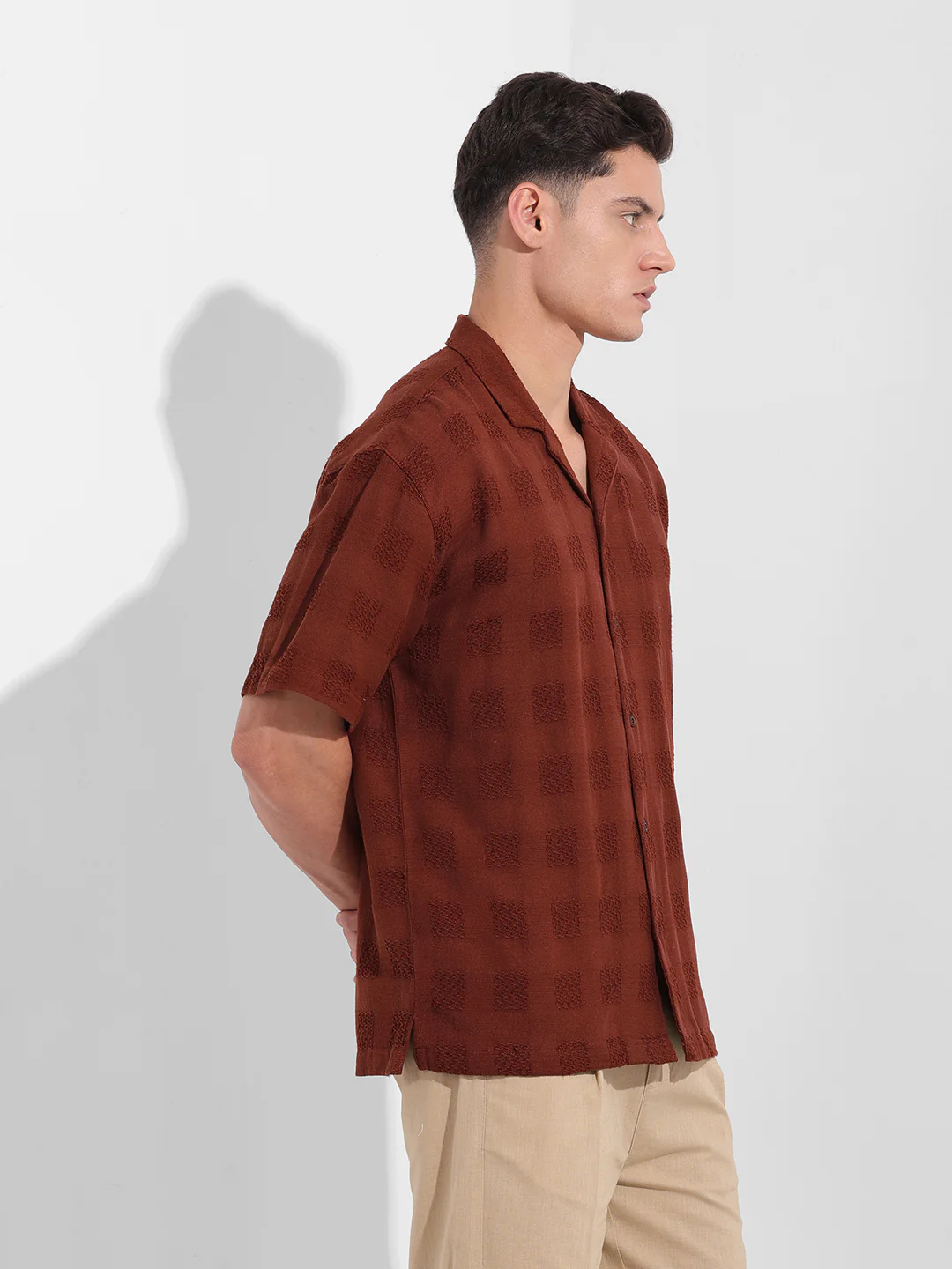 Men's Camel Relaxed Fit Textured Resort Shirt - Image 4