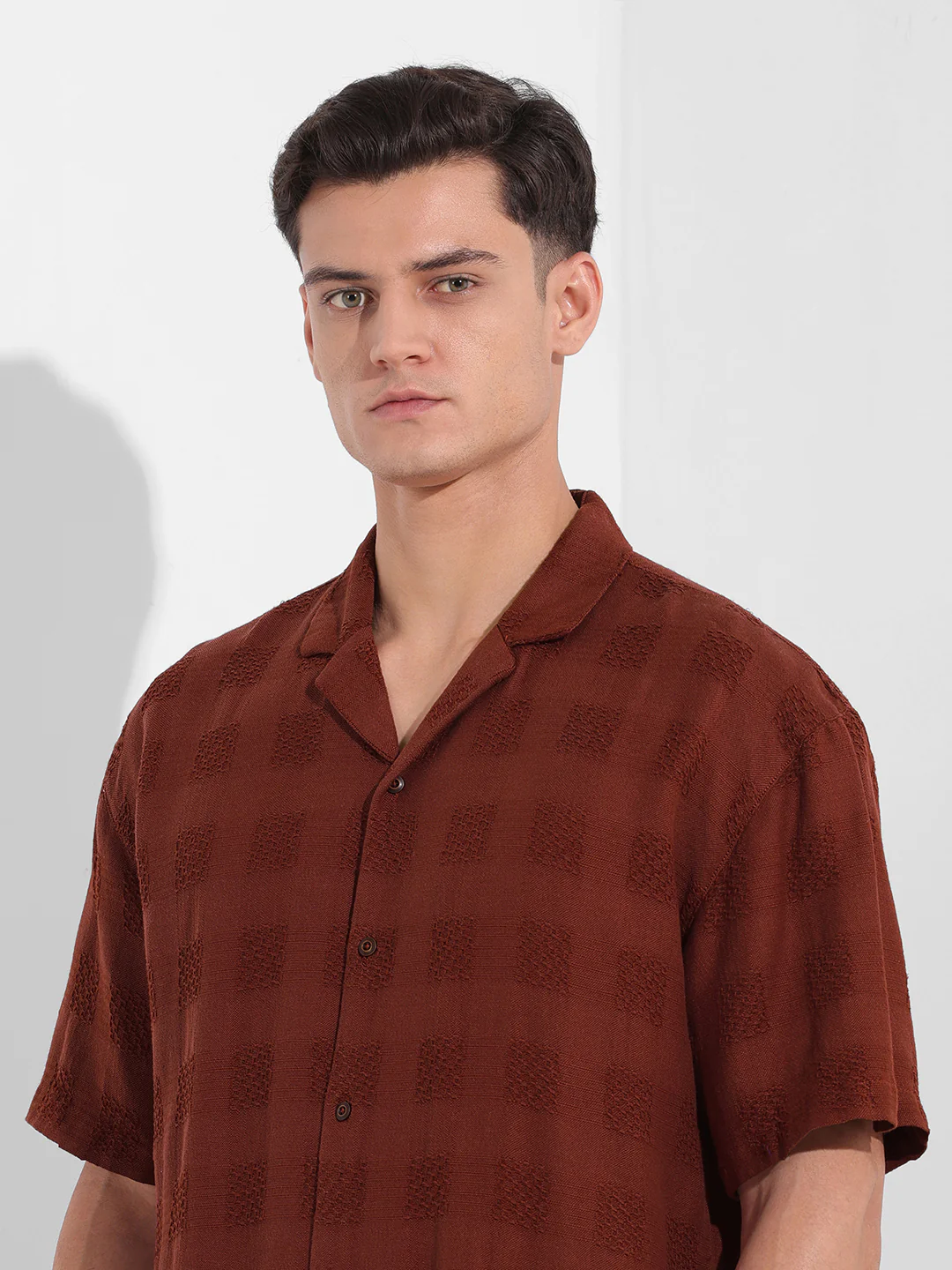 Men's Camel Relaxed Fit Textured Resort Shirt - Image 6