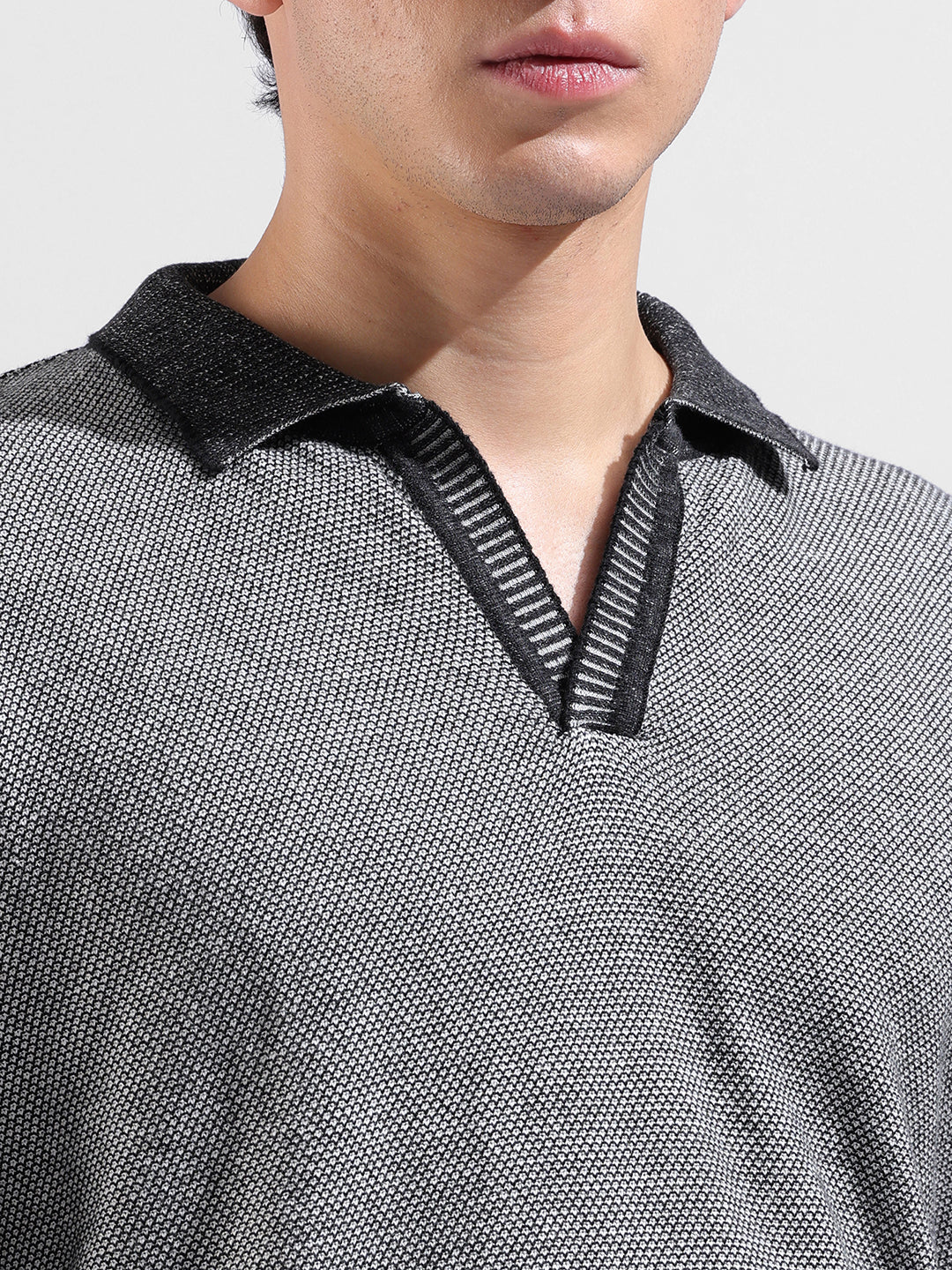 Men's Grey Oversized Fit Solid Flat Knit Polo  Polo T-Shirt - Image 3