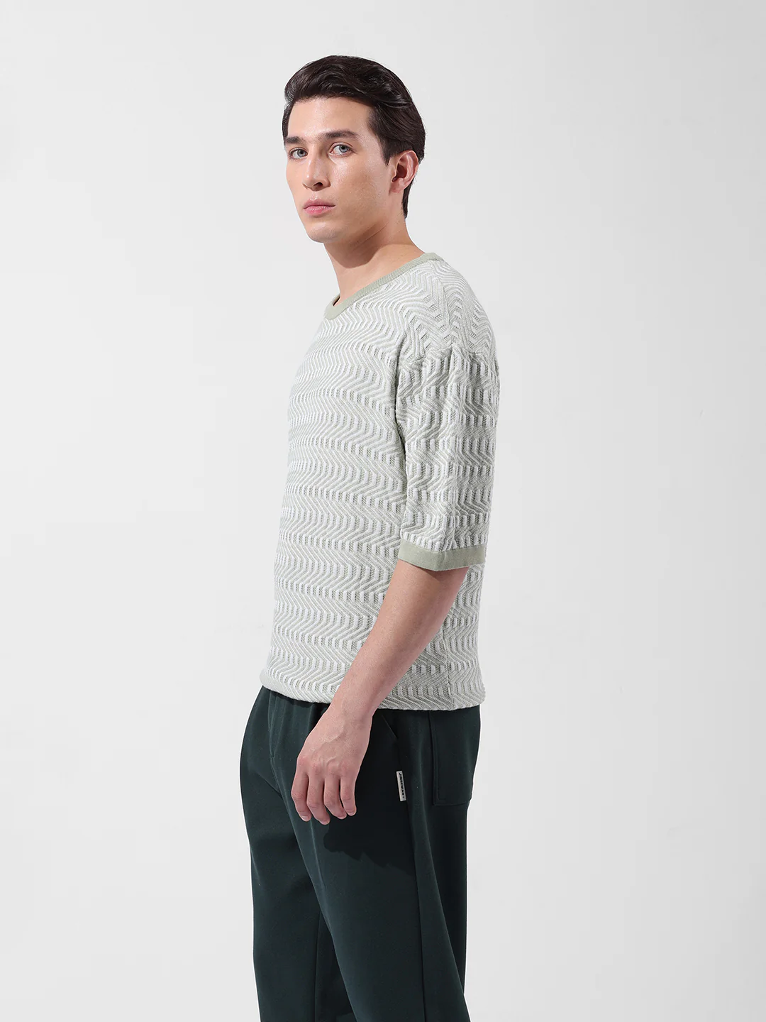 Men's Green Oversized Fit Solid Flat Knit T-Shirt - Image 4