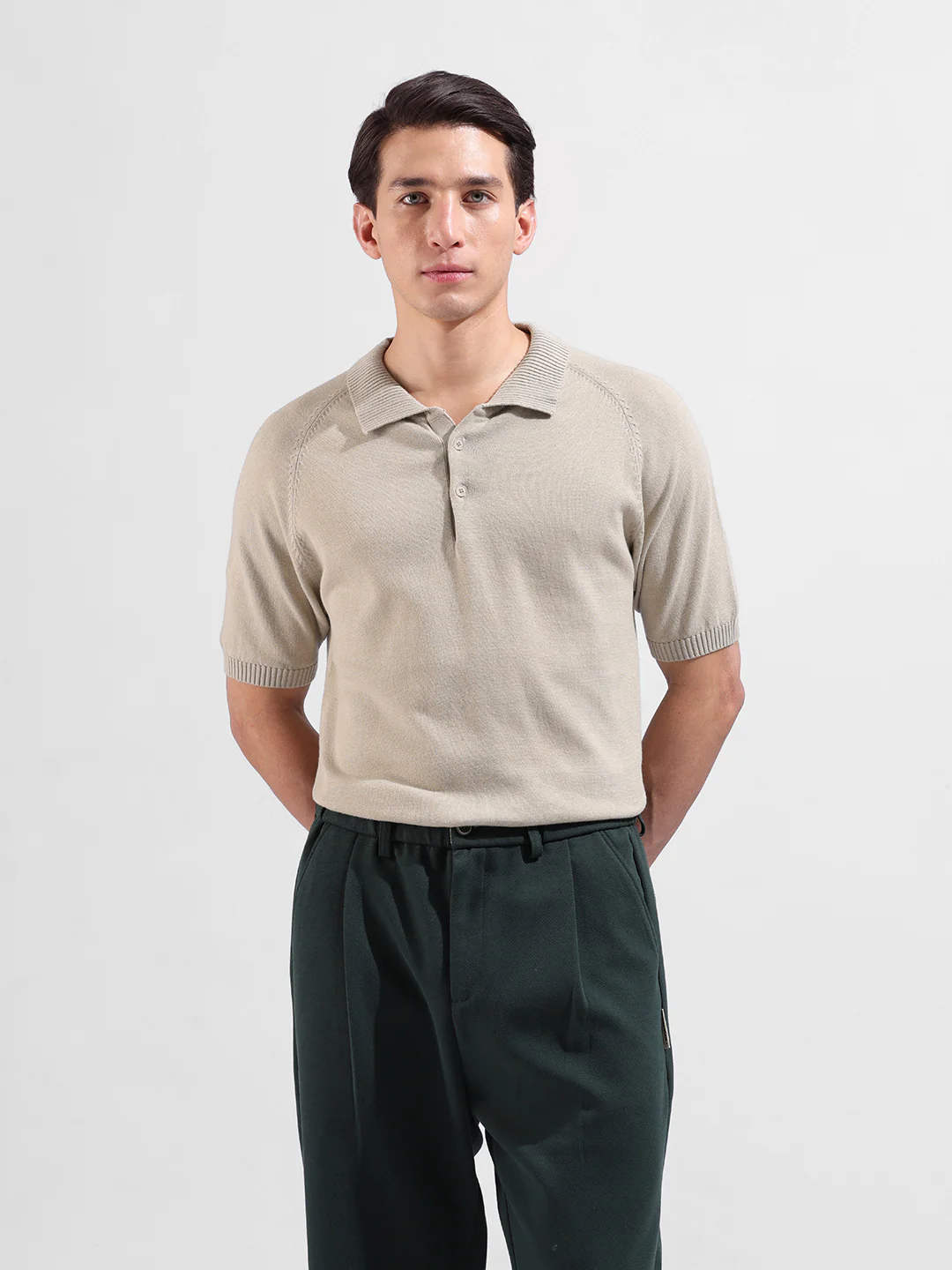 Men's Beige Slim Fit Solid Flat Knit Polo T-Shirt