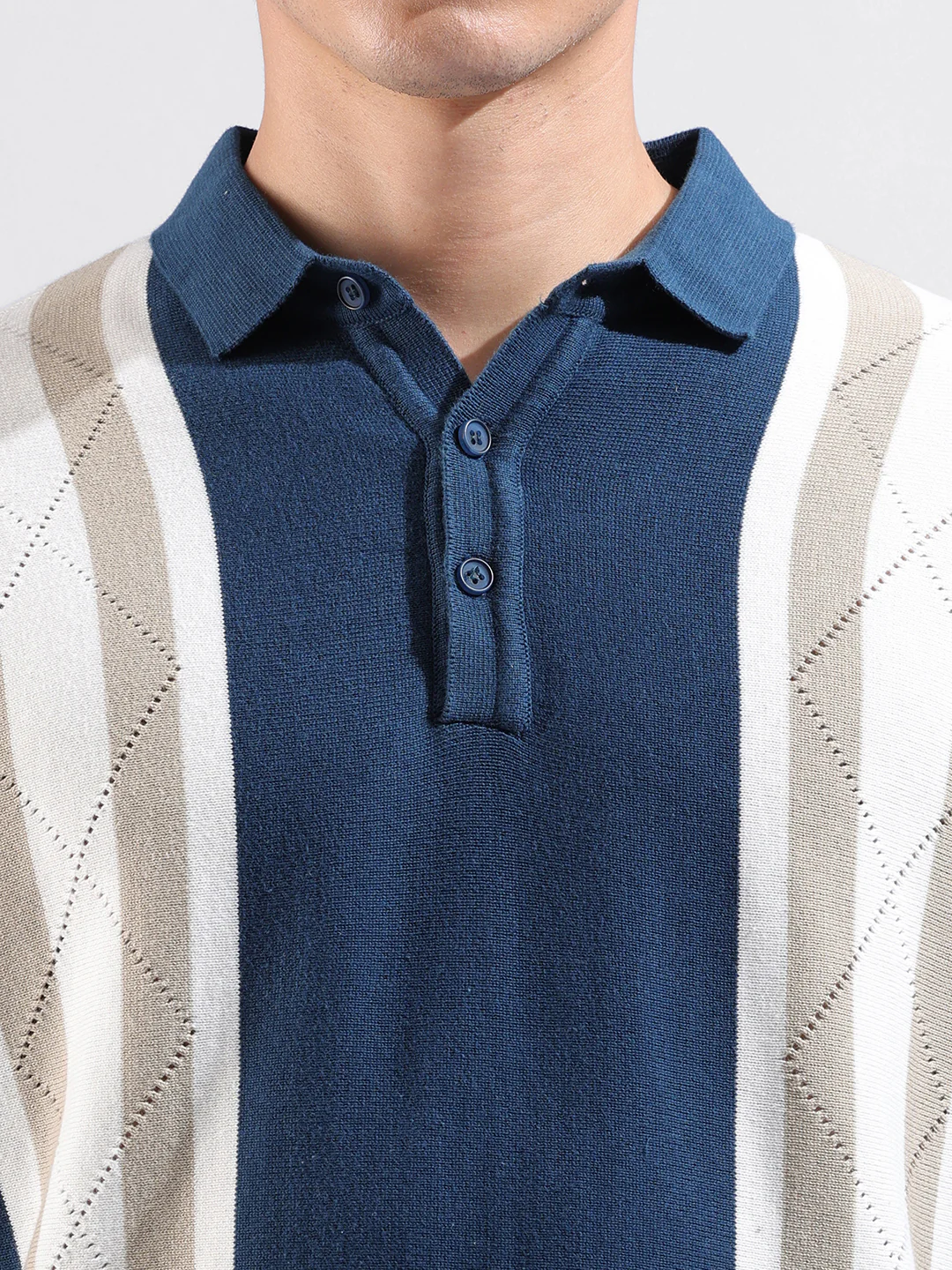Men's Blue Slim Fit Colourblocked Flat Knit Polo T-Shirt - Image 3