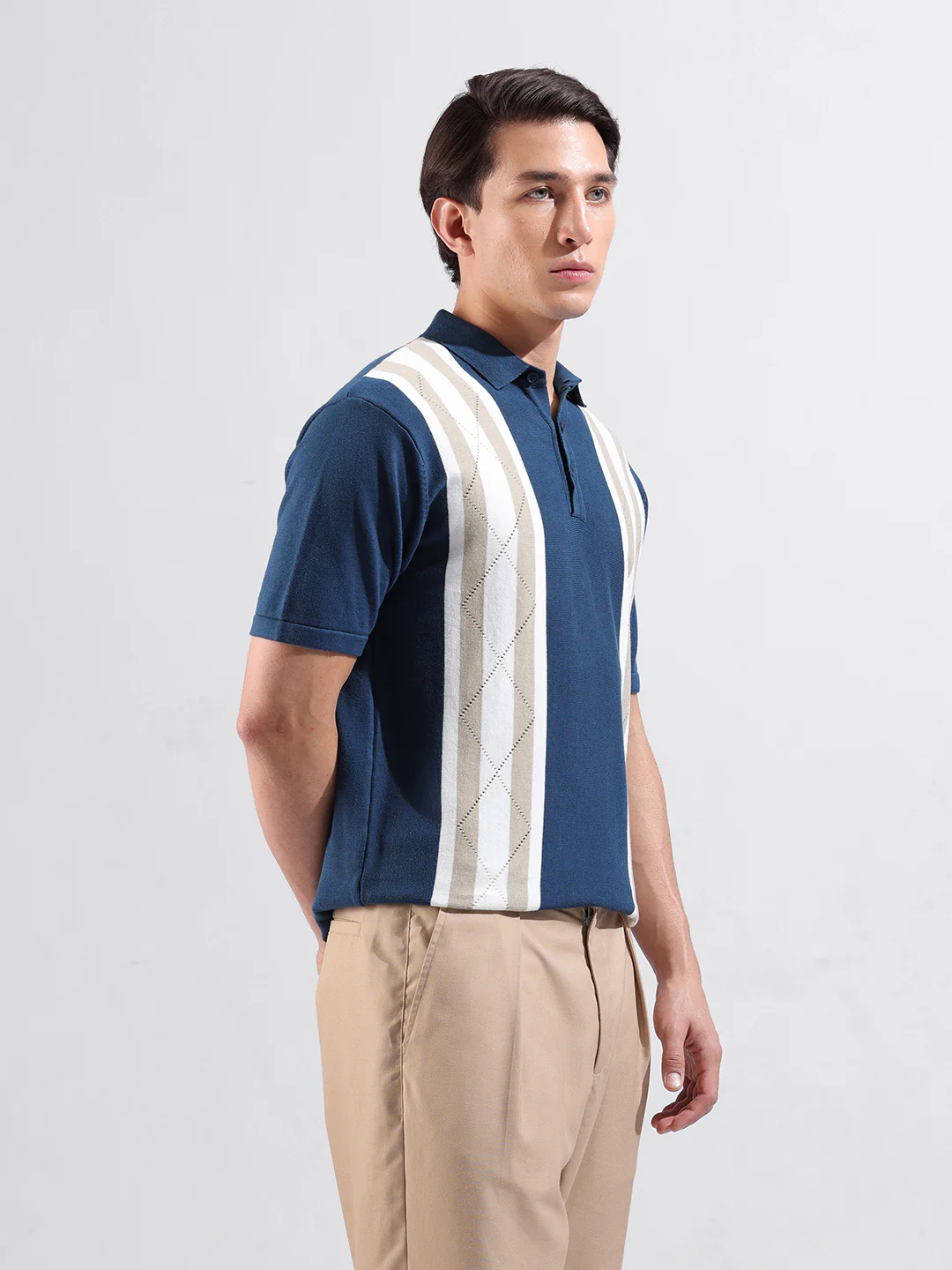 Men's Blue Slim Fit Colourblocked Flat Knit Polo T-Shirt - Image 4