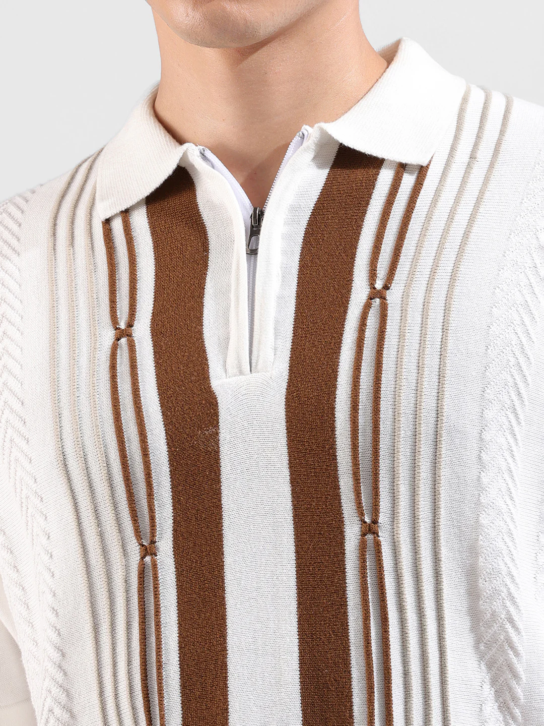 Men's White Slim Fit Colourblocked Flat Knit Polo T-Shirt - Image 3