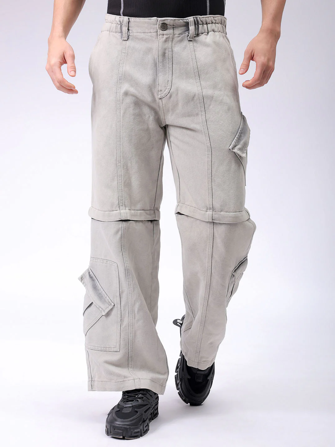Men's Light Grey Wide Leg Fit Solid Utility Jeans