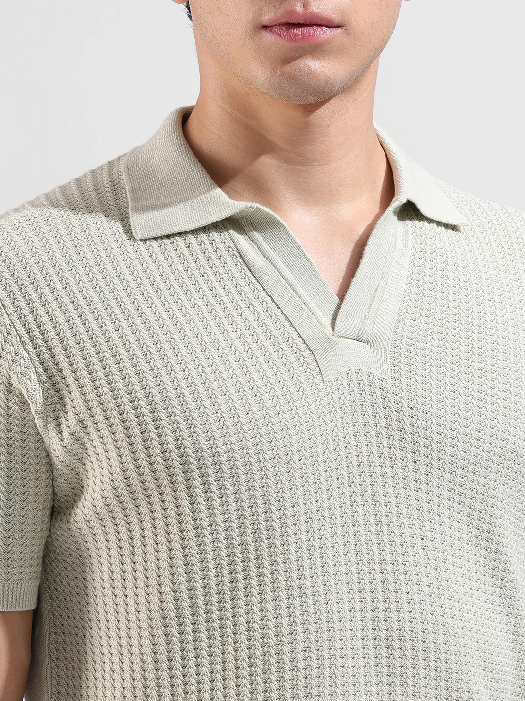 Men's Green Slim Fit Solid Flat Knit Polo Polo T-Shirt - Image 3