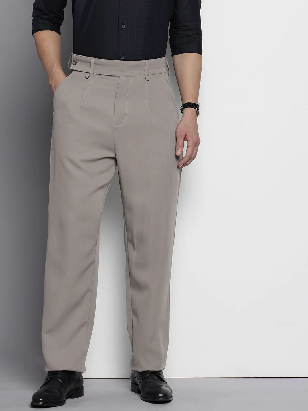 Men's Cloud Grey Loose Fit Solid Casual Trouser