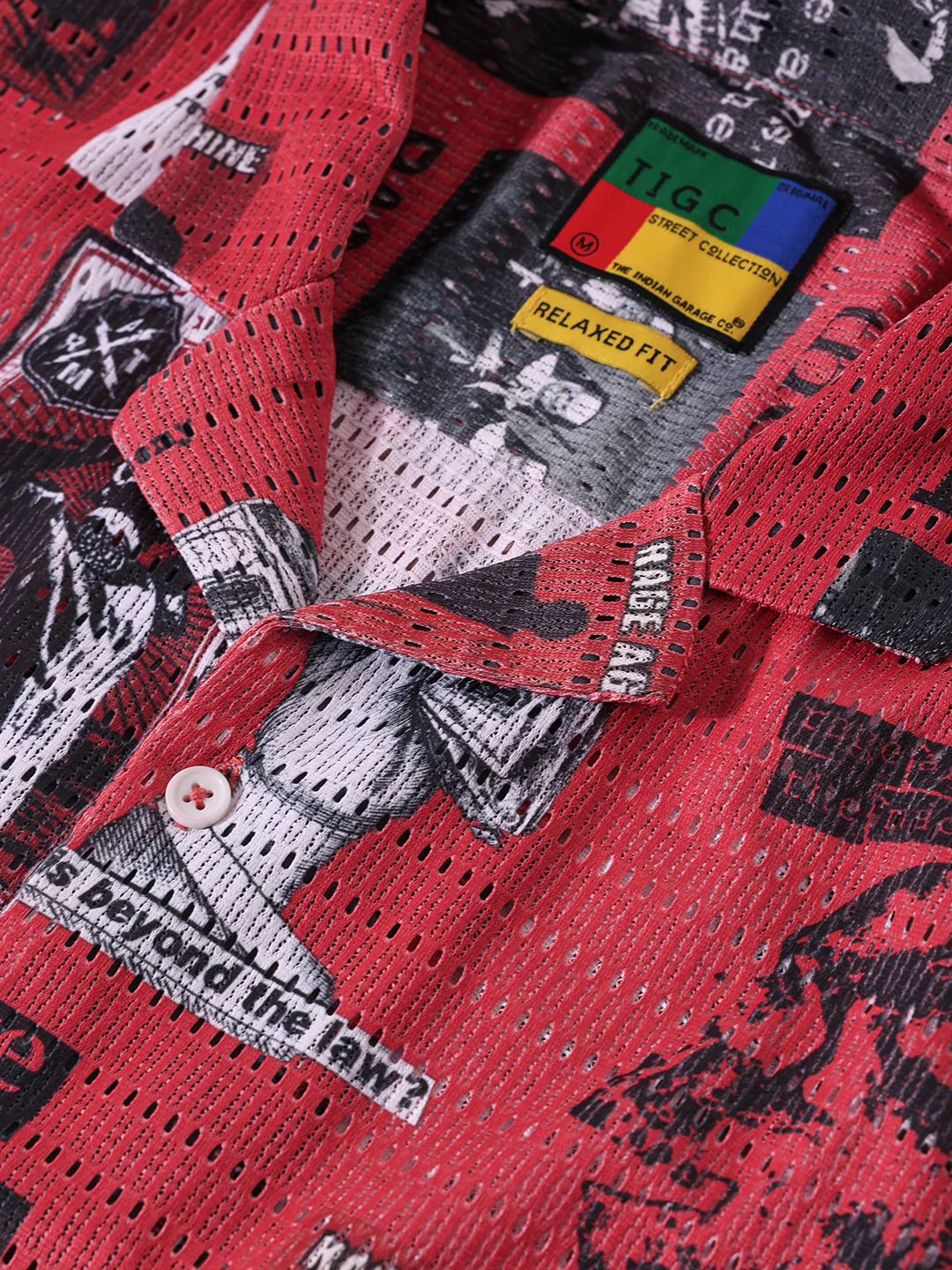 Men's Red Relaxed Fit Printed Resort Shirt - Image 3