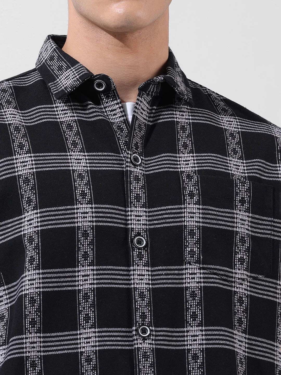 Men's Black Relaxed Fit Checked Casual Shirt - Image 3