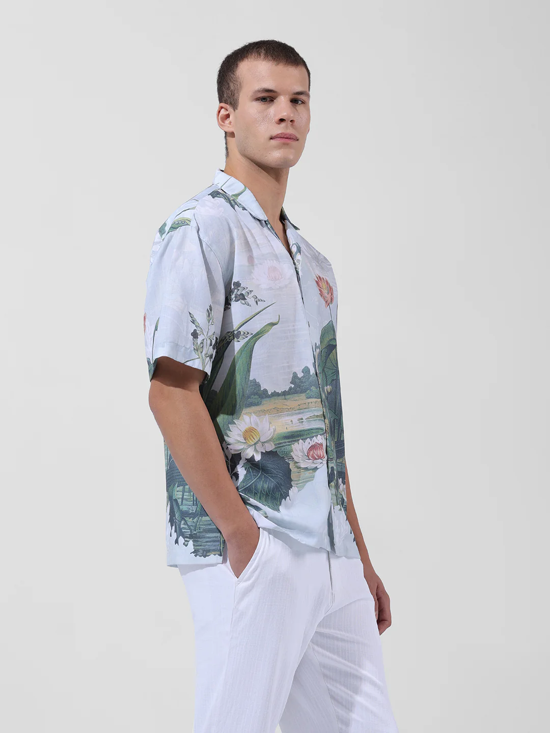 Men's Green Relaxed Fit Printed Resort Wear Shirt - Image 3