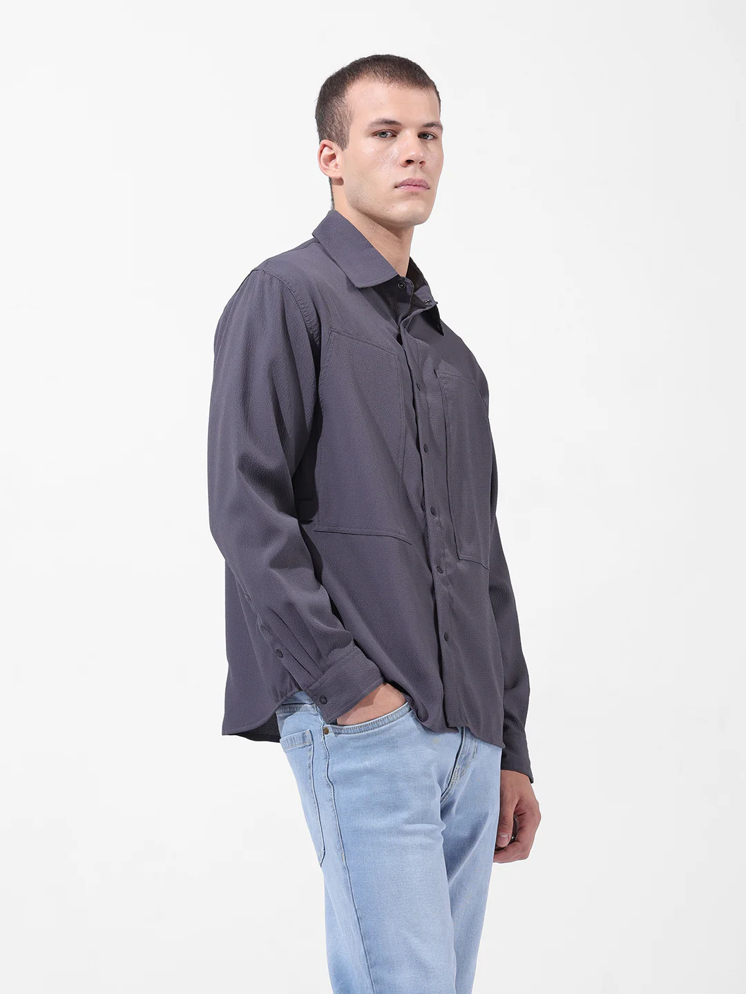 Men's Grey Relaxed Fit Solid Utility Shirt - Image 4
