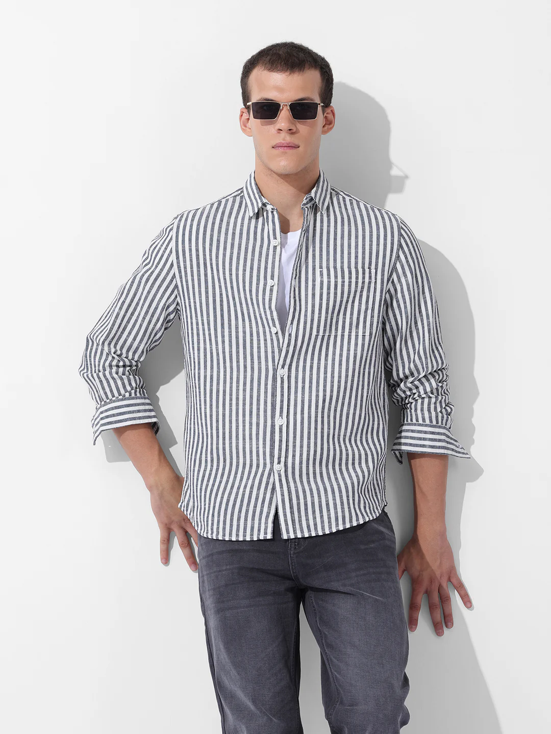 Men's Navy Blue Slim Fit Striped Casual Shirt - Image 2