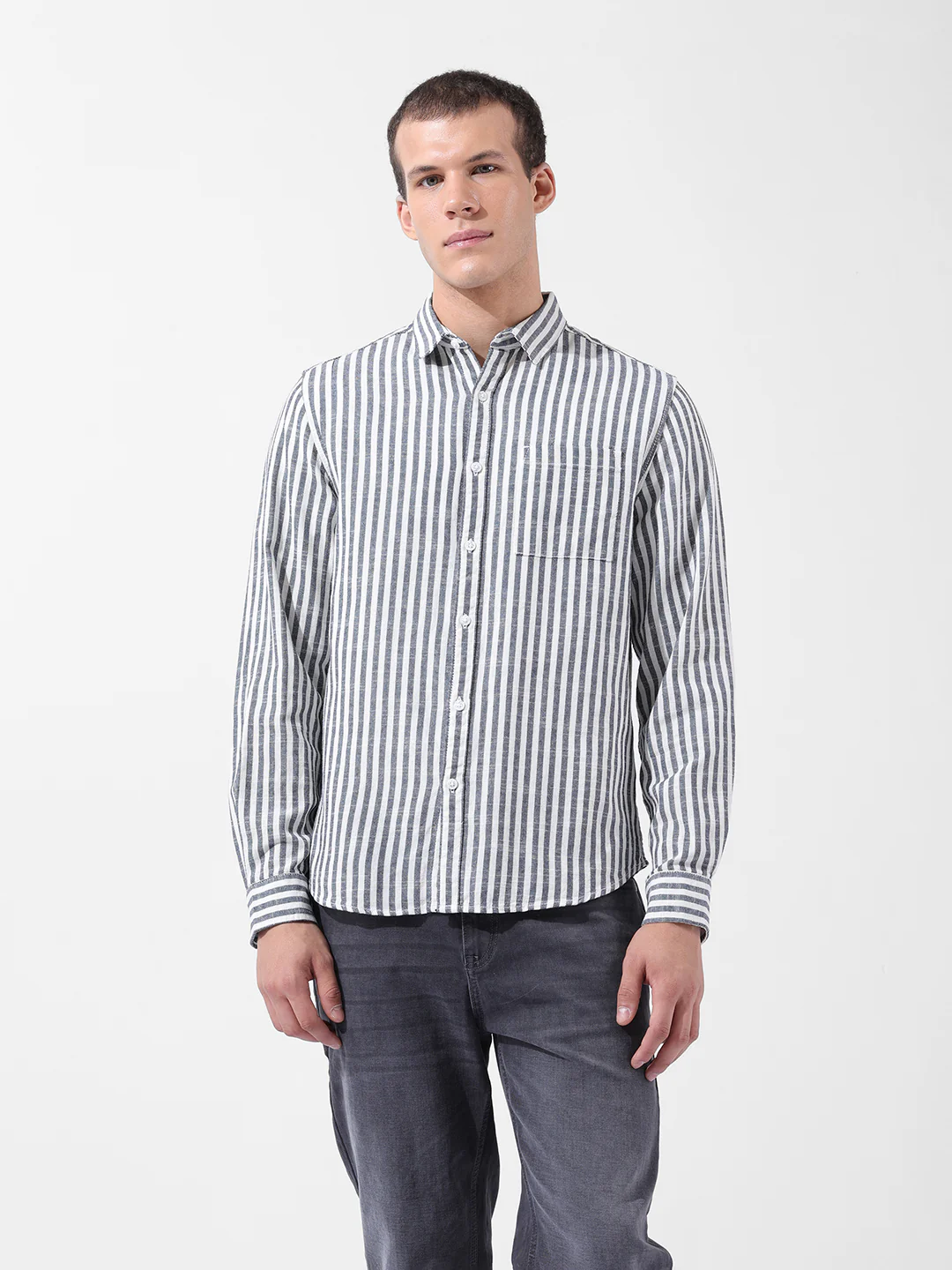 Men's Navy Blue Slim Fit Striped Casual Shirt - Image 8